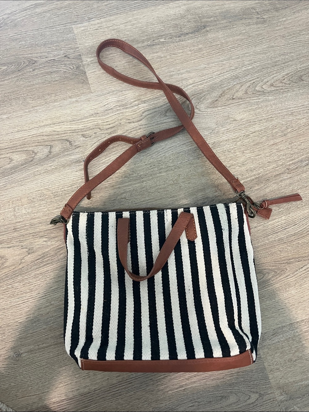 Universal Thread Black and White Striped Tote with Brown Trim